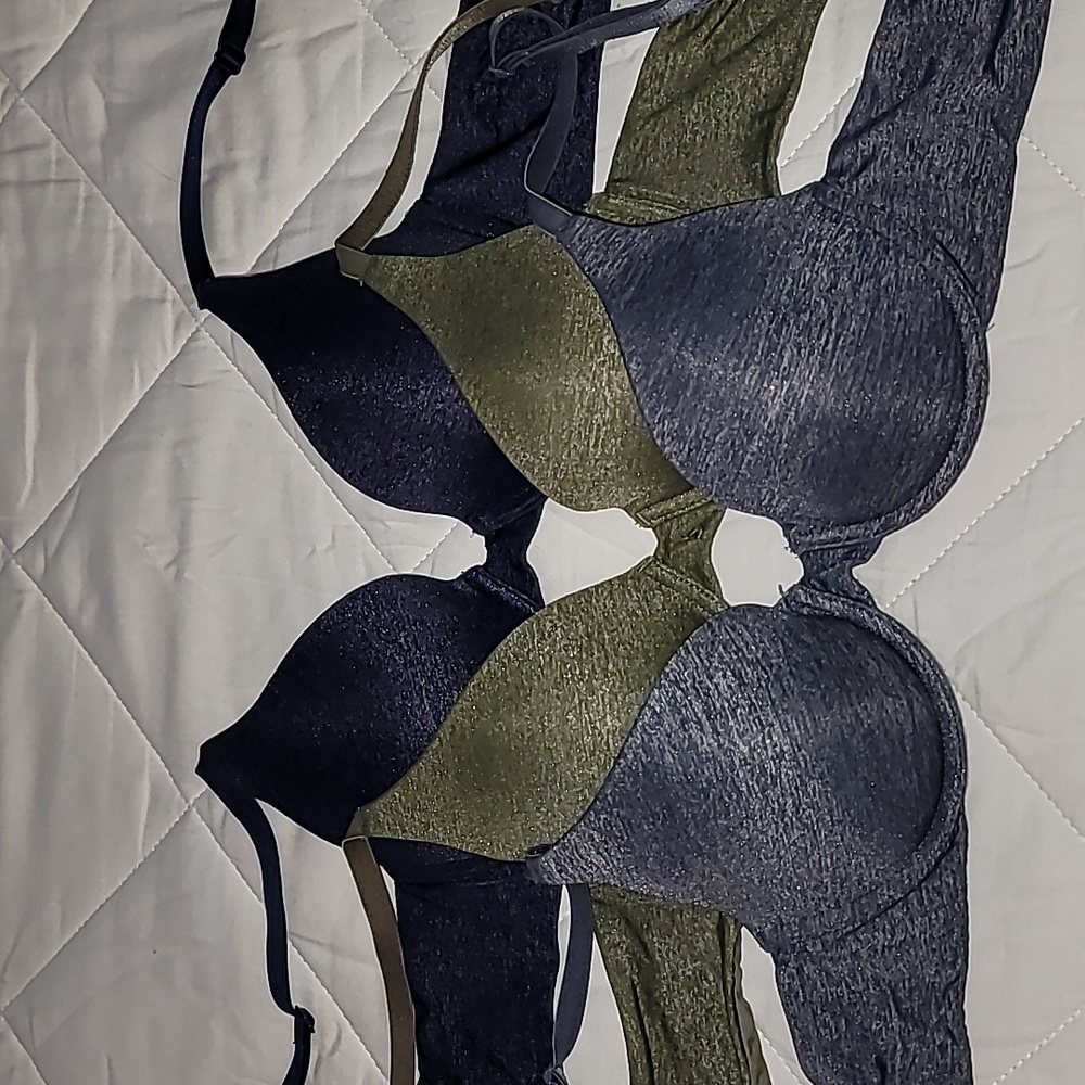 Victoria Secret Bra Bundle 32B